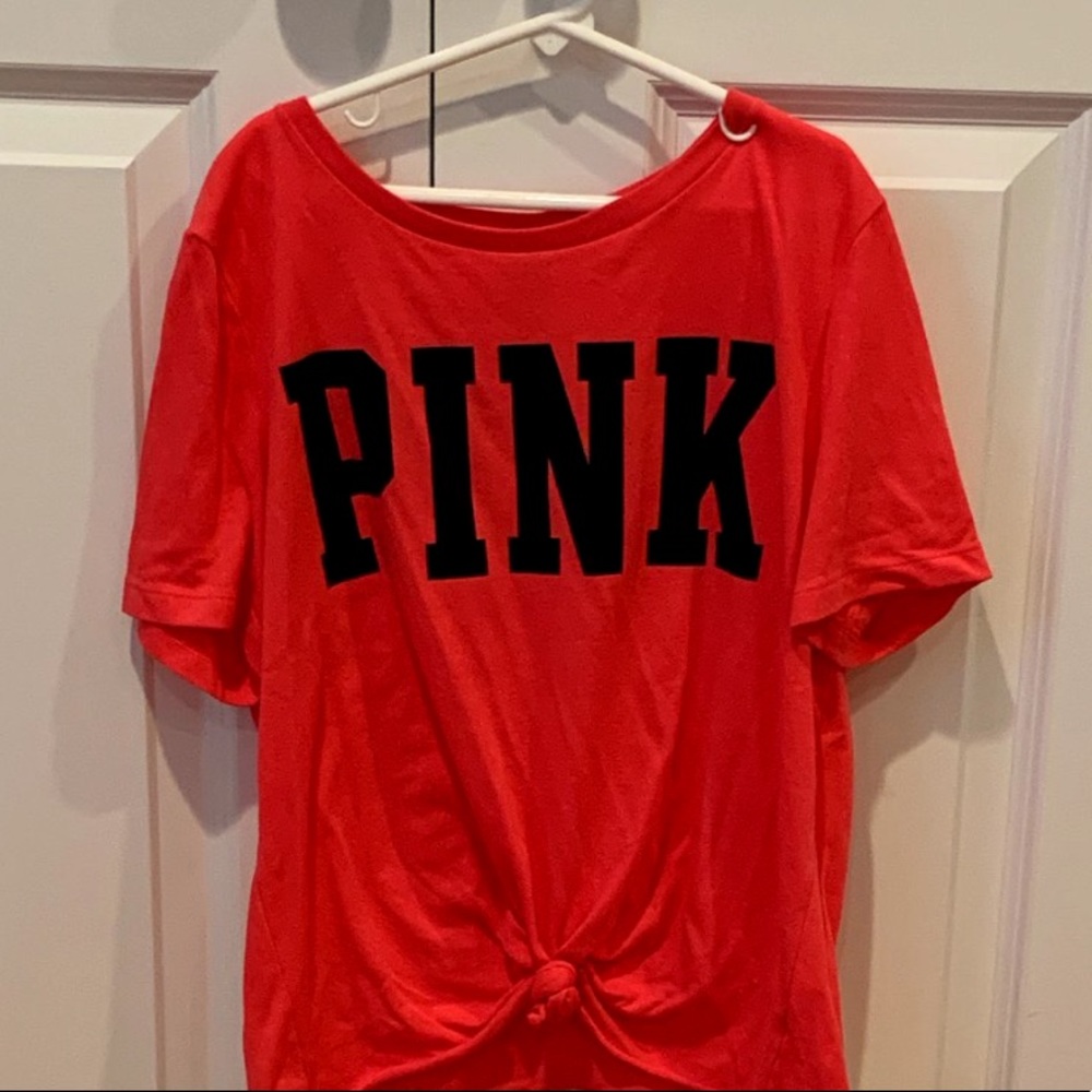 pink cropped tied t shirt